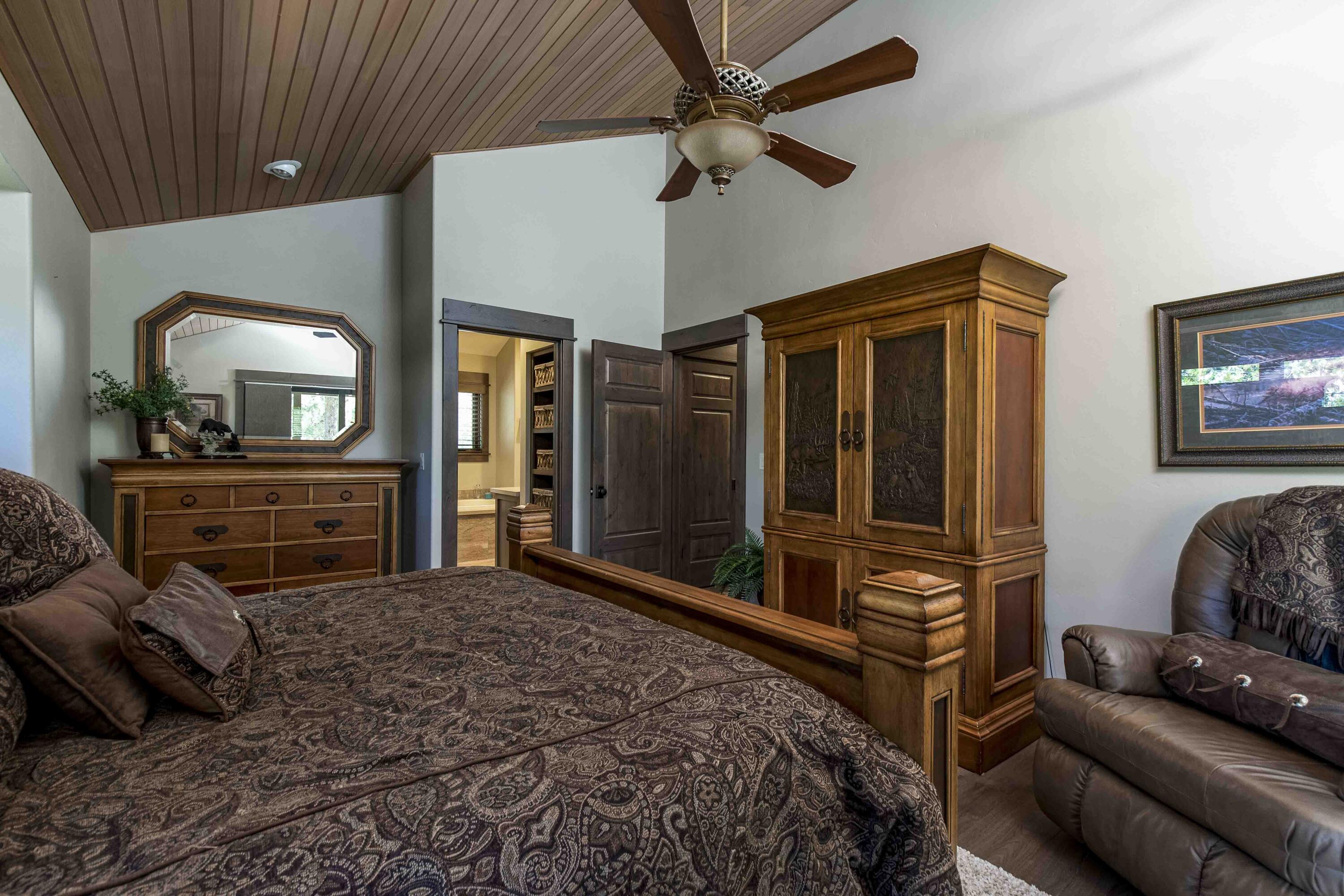 Fairway Point Villag - Residential