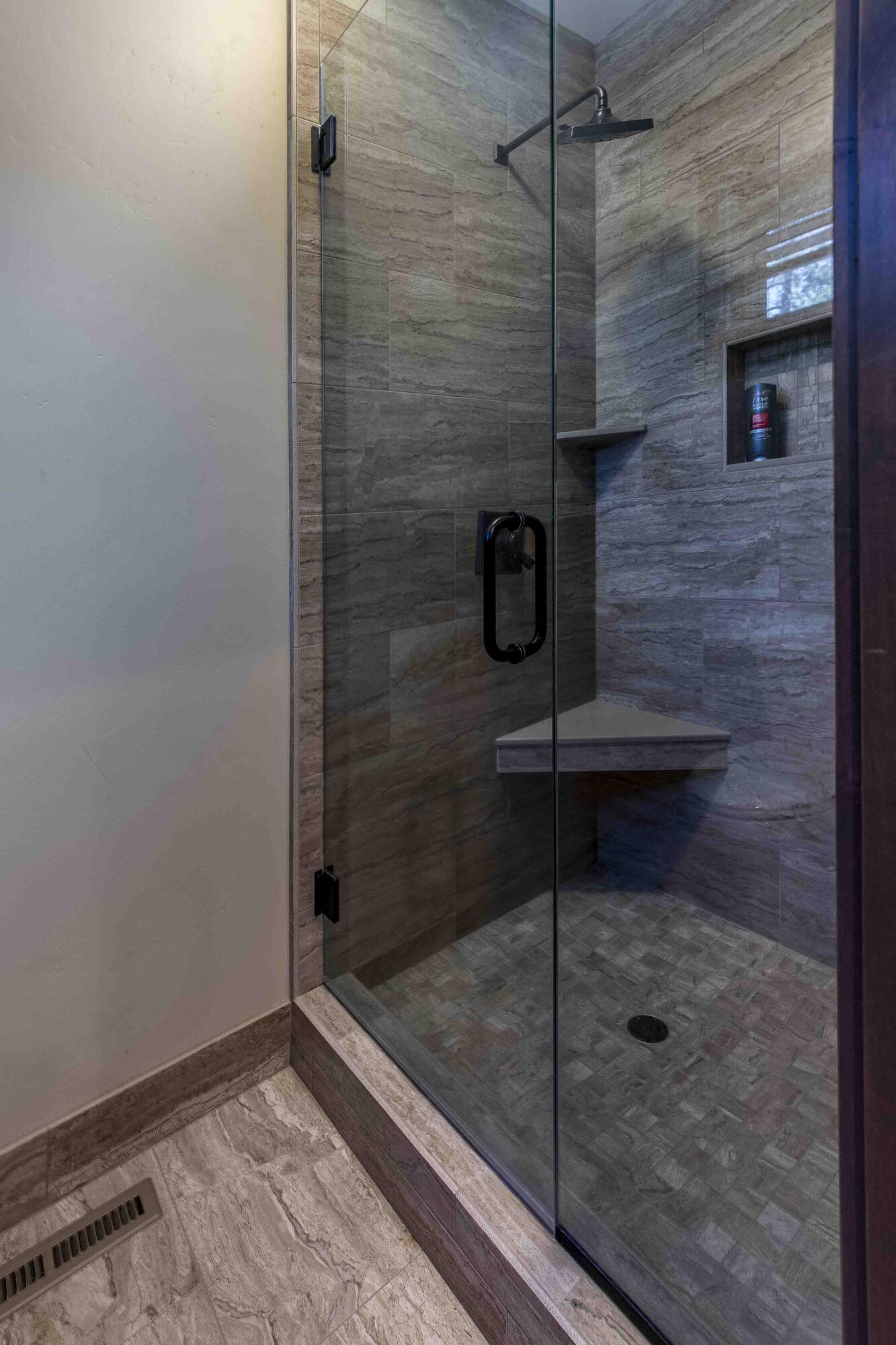 Fairway Point Villag - Residential