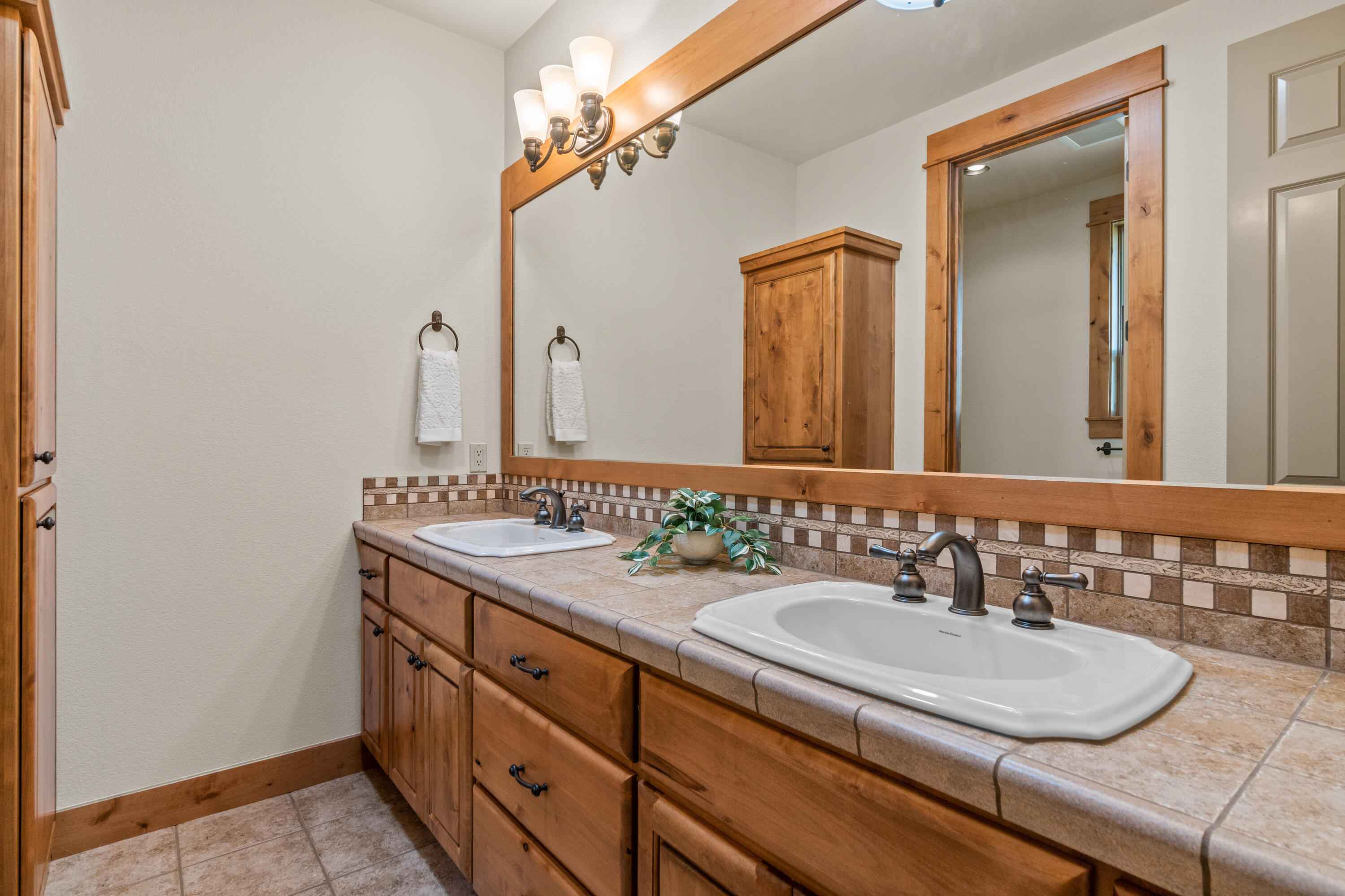 River Rim - Residential