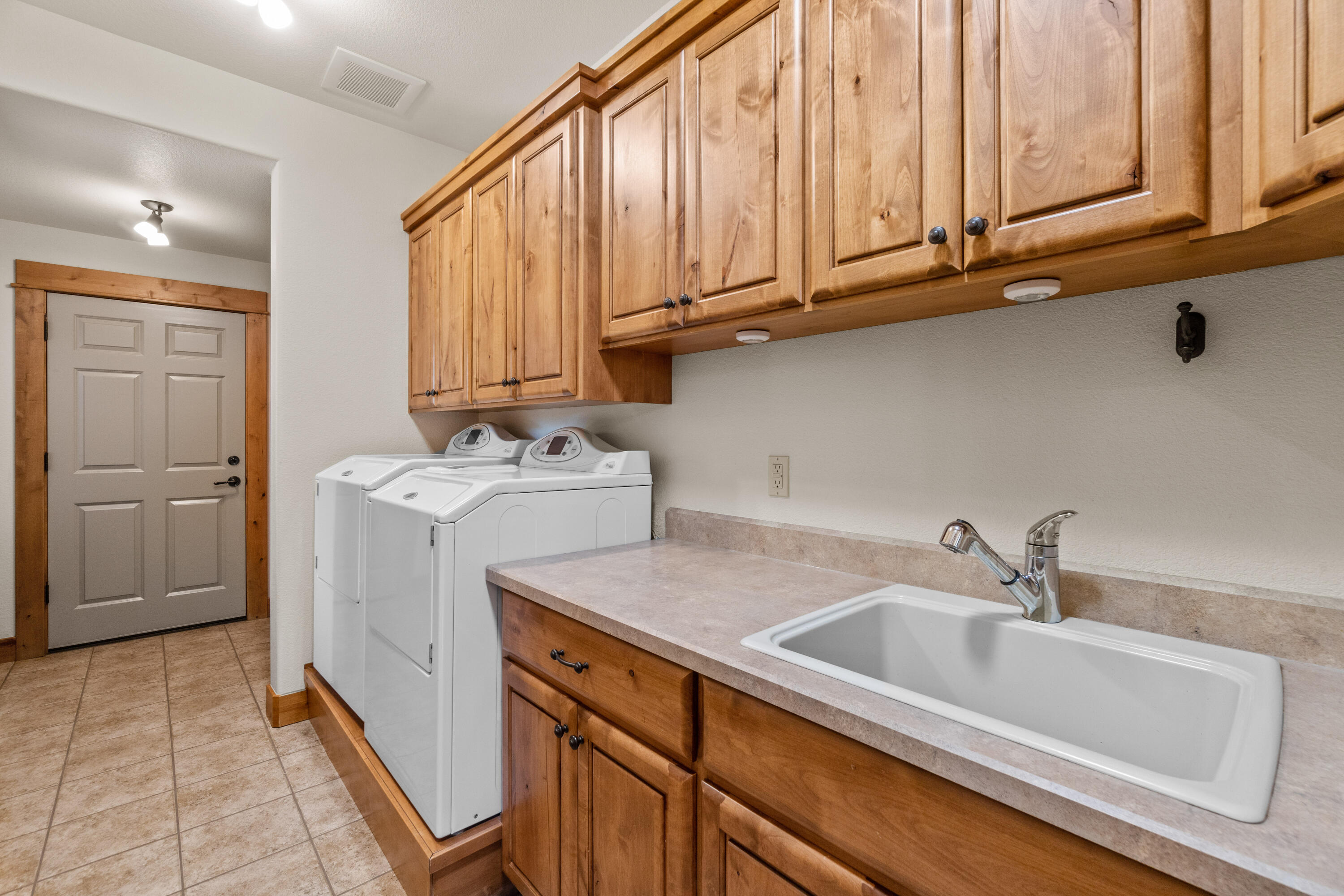 River Rim - Residential