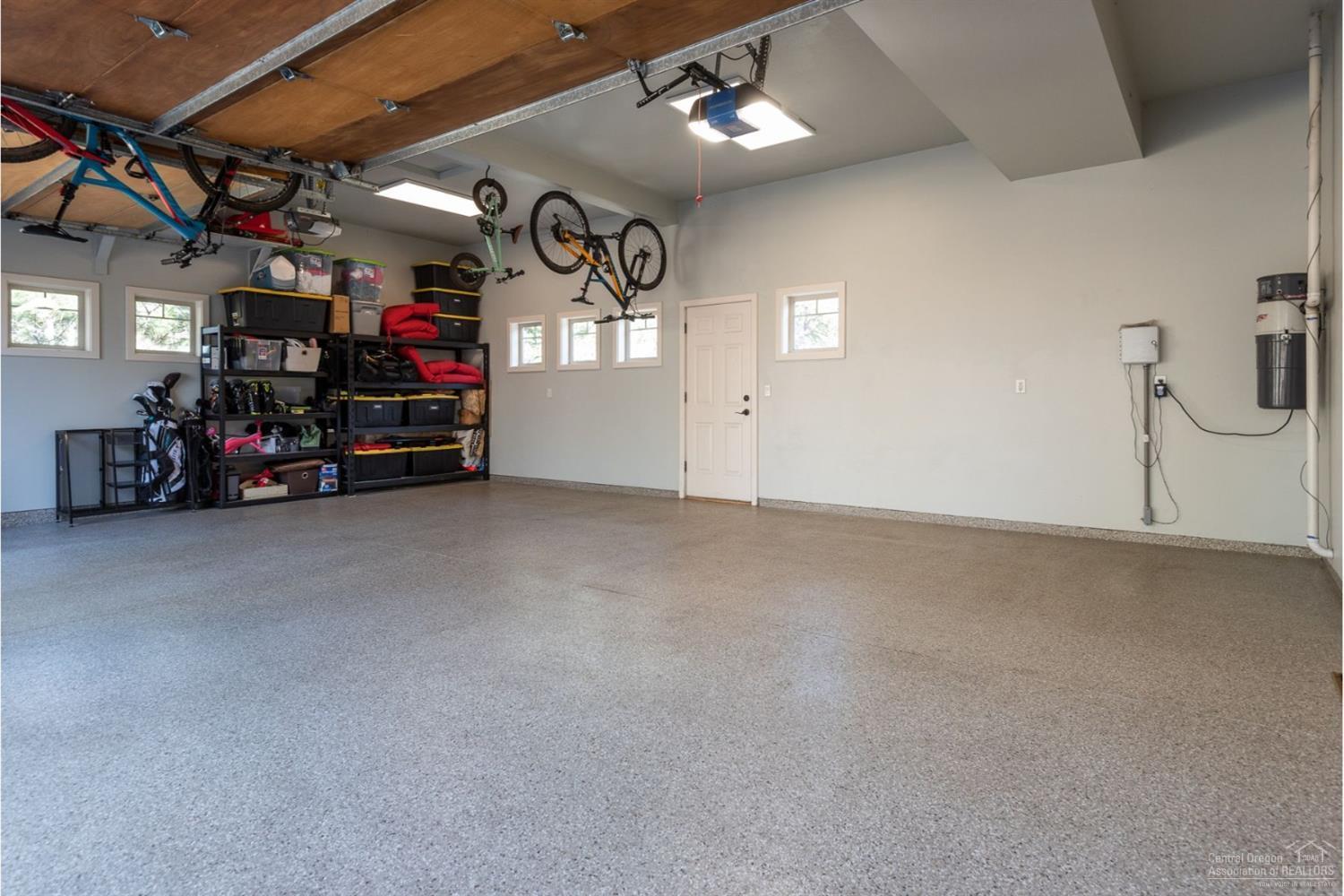 Broken Top - Residential