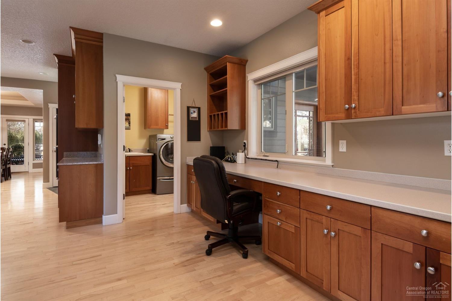 Broken Top - Residential