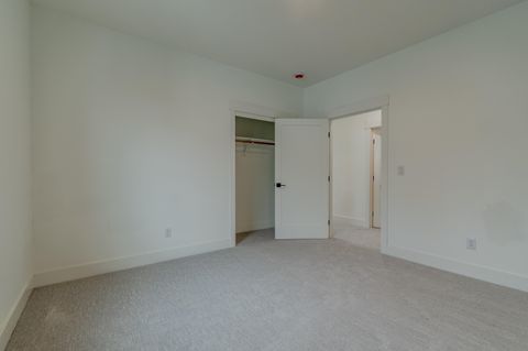 Tiny photo for 210 Bogey Lane, Eagle Point, OR 97524 (MLS # 220212569)