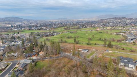 Tiny photo for 210 Bogey Lane, Eagle Point, OR 97524 (MLS # 220212569)