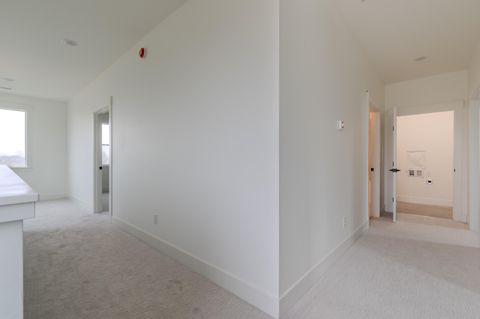 Tiny photo for 210 Bogey Lane, Eagle Point, OR 97524 (MLS # 220212569)