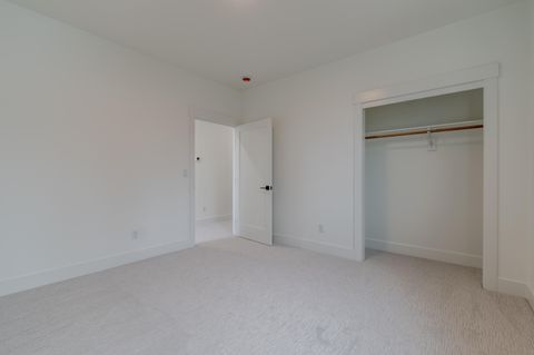 Tiny photo for 210 Bogey Lane, Eagle Point, OR 97524 (MLS # 220212569)