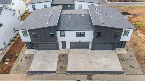 Tiny photo for 210 Bogey Lane, Eagle Point, OR 97524 (MLS # 220212569)