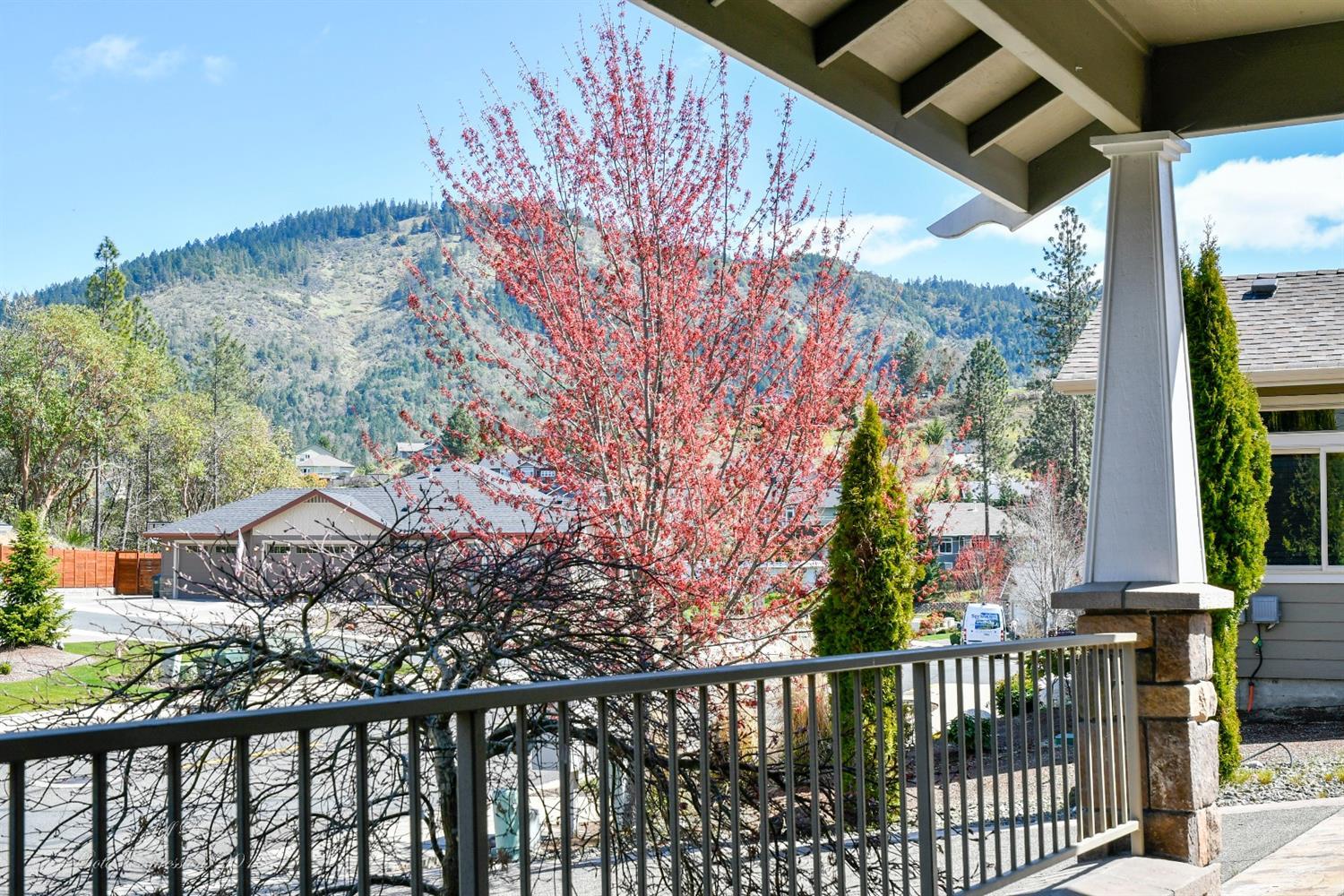 Meadow Wood - Residential