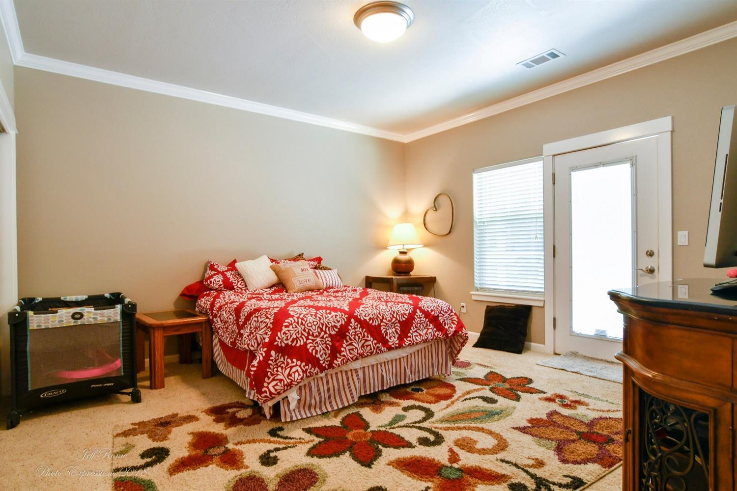 Meadow Wood - Residential