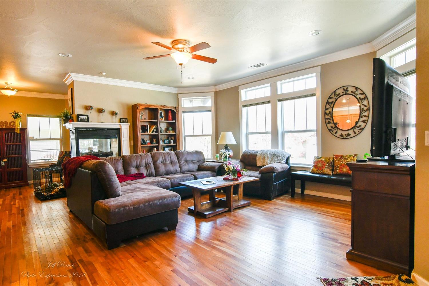 Meadow Wood - Residential