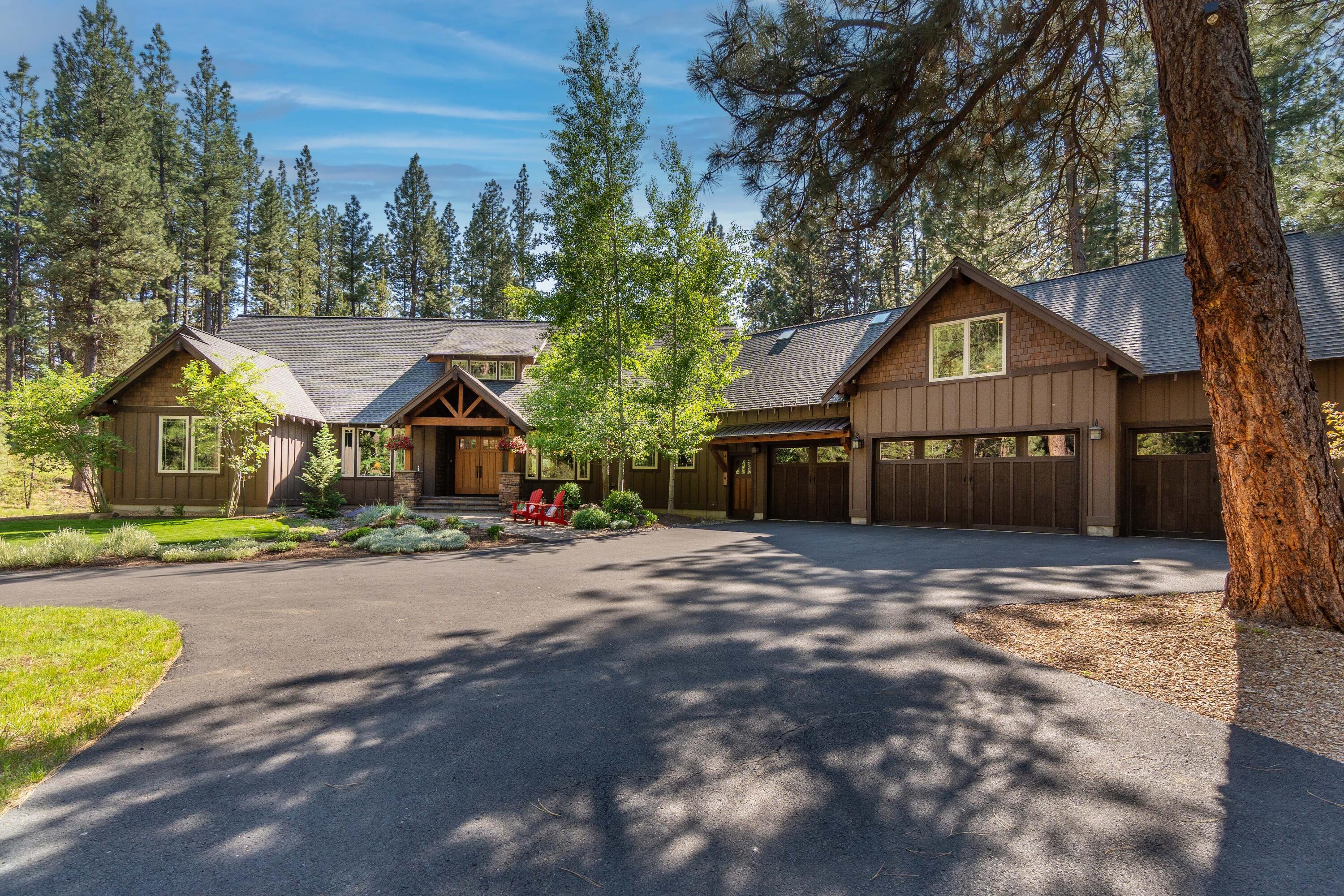 54937 Forest Lane