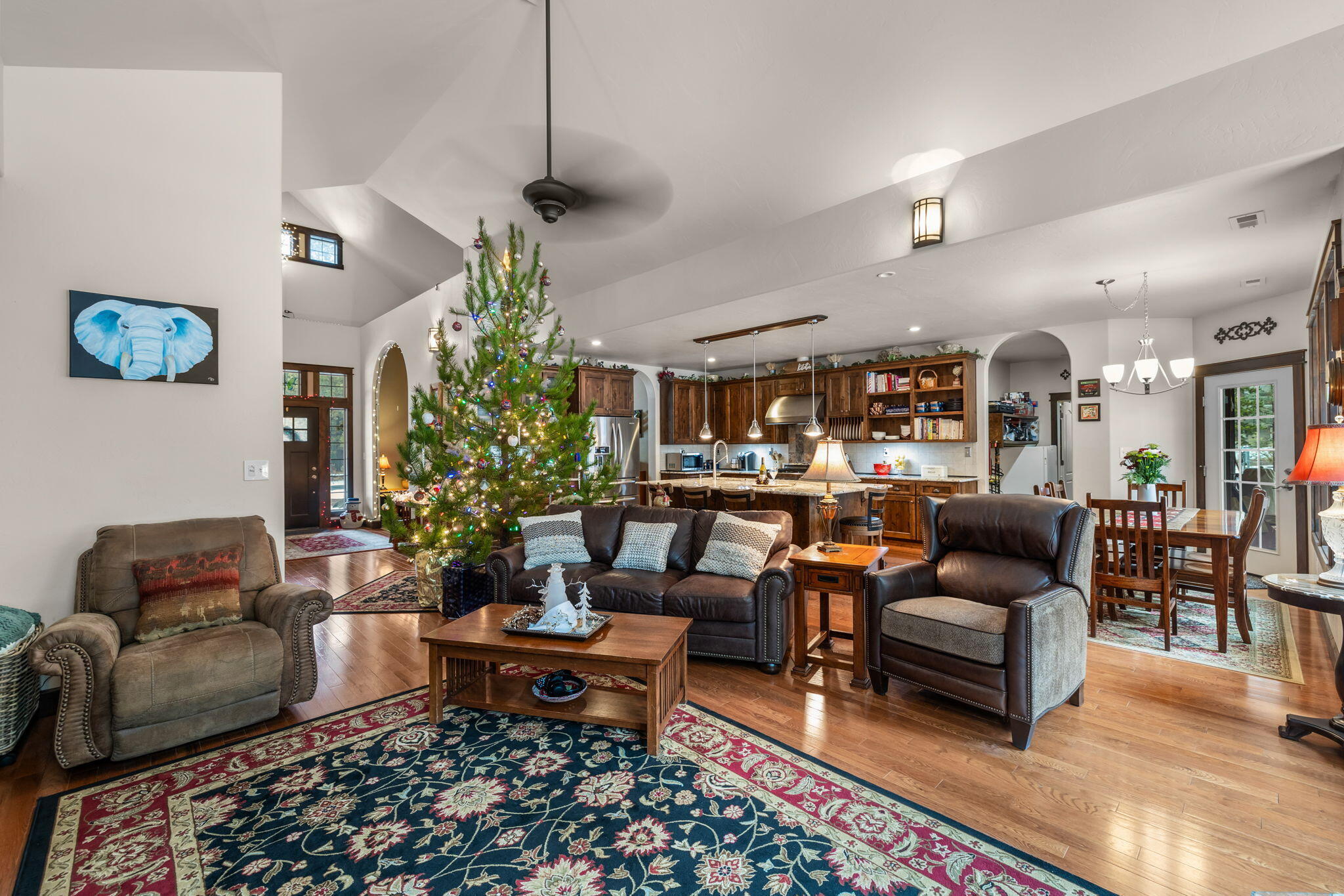 Fall River Estate - Residential