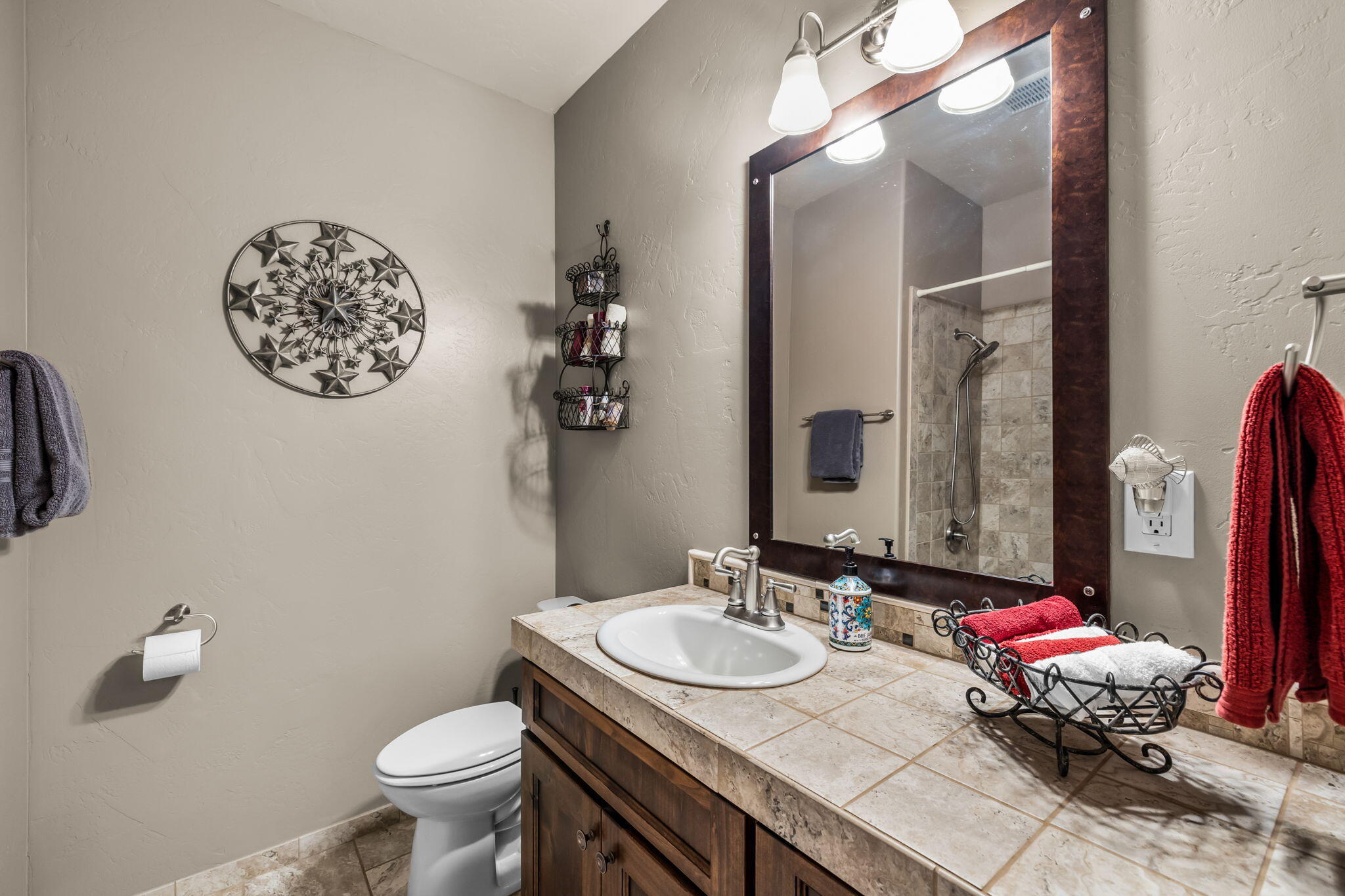 Fall River Estate - Residential