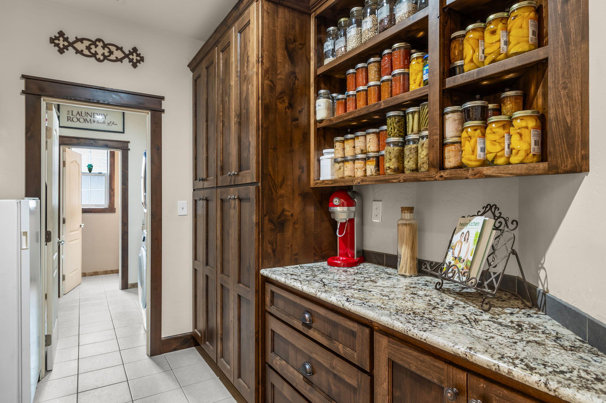 Fall River Estate - Residential