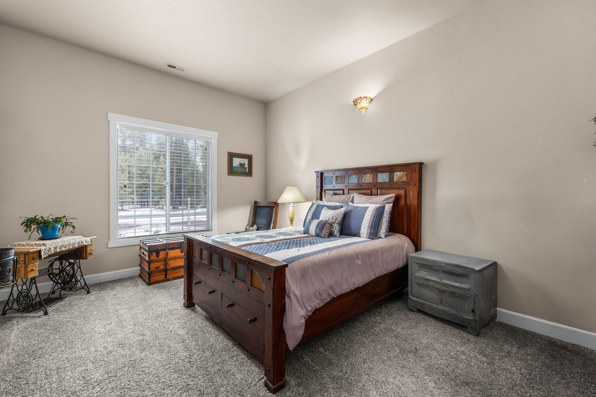 Fall River Estate - Residential