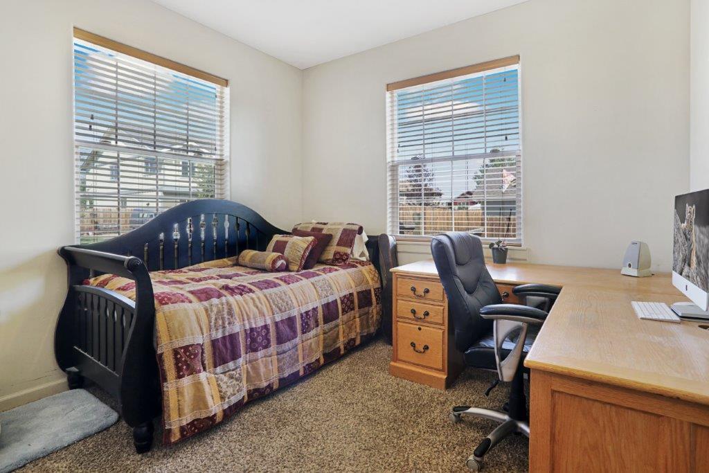 Ni Lah Sha Village - Residential