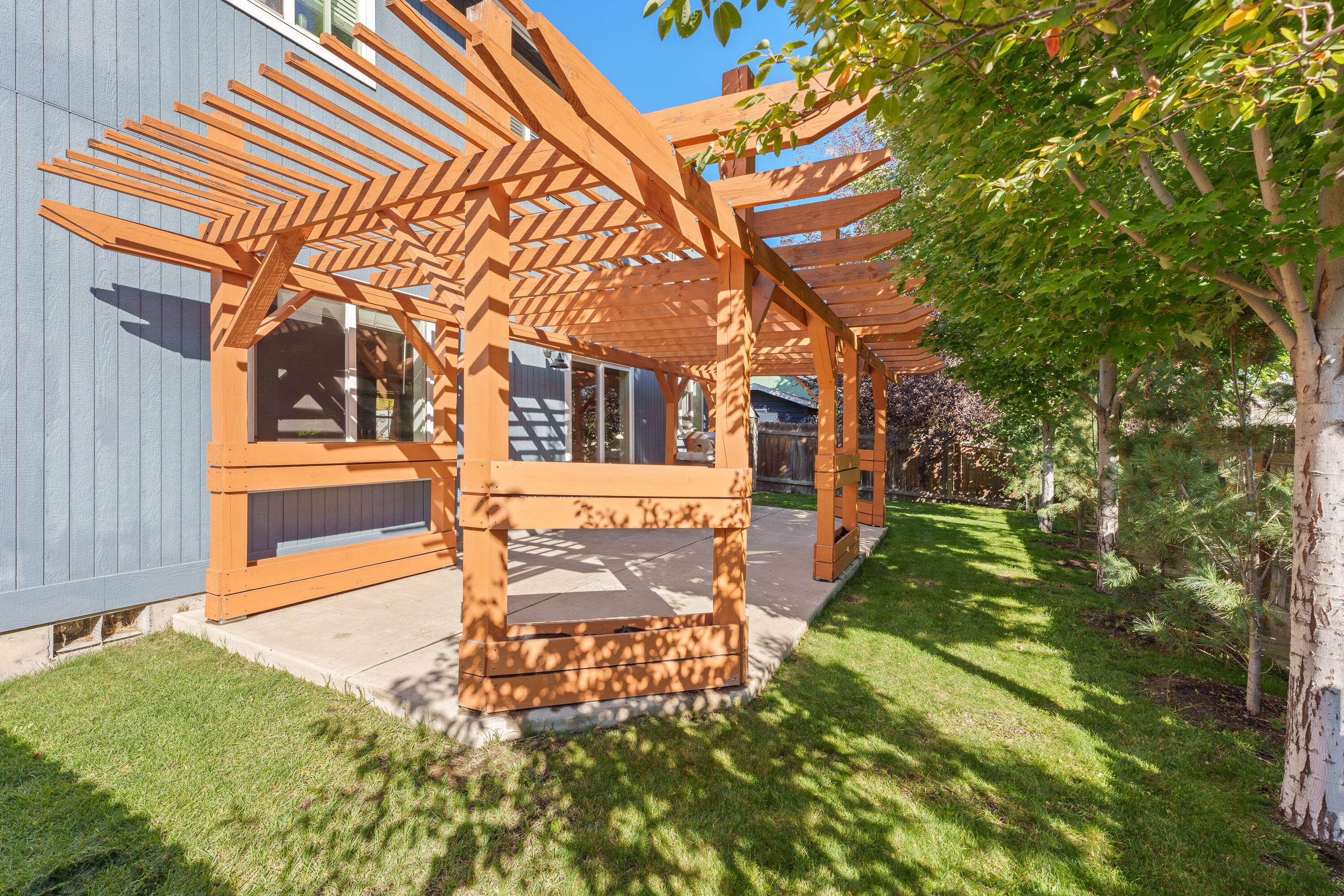 Lavacrest - Residential