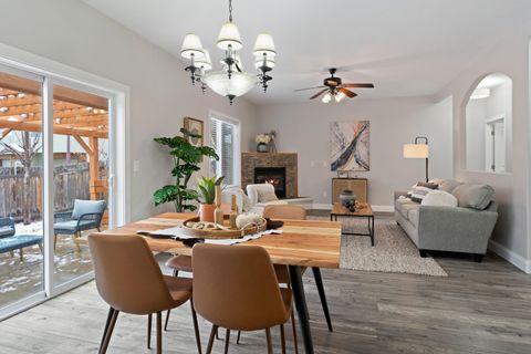 Tiny photo for 63336 NW Lavacrest Street, Bend, OR 97703 (MLS # 220212628)