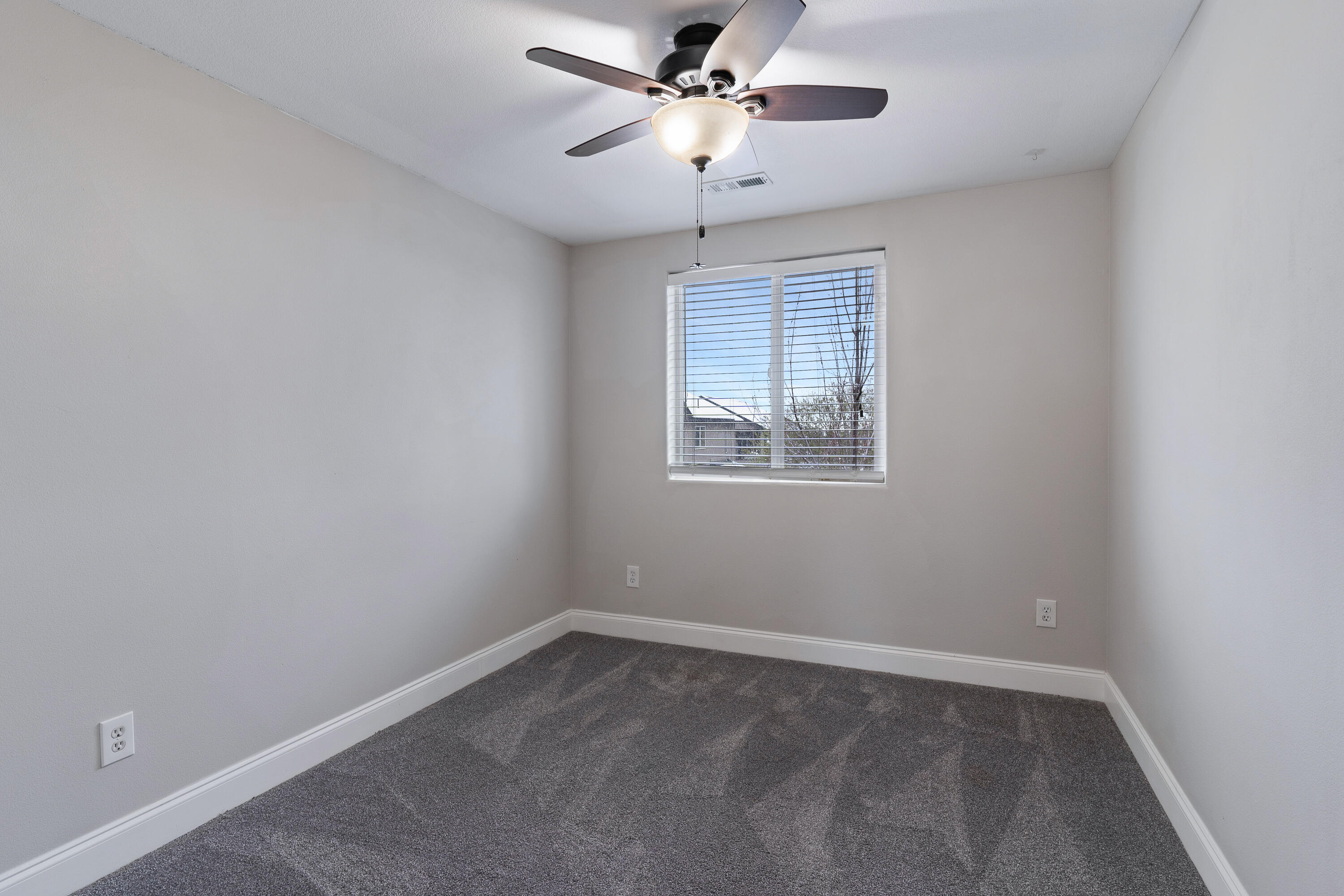 Lavacrest - Residential