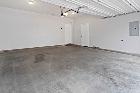 Tiny photo for 63336 NW Lavacrest Street, Bend, OR 97703 (MLS # 220212628)