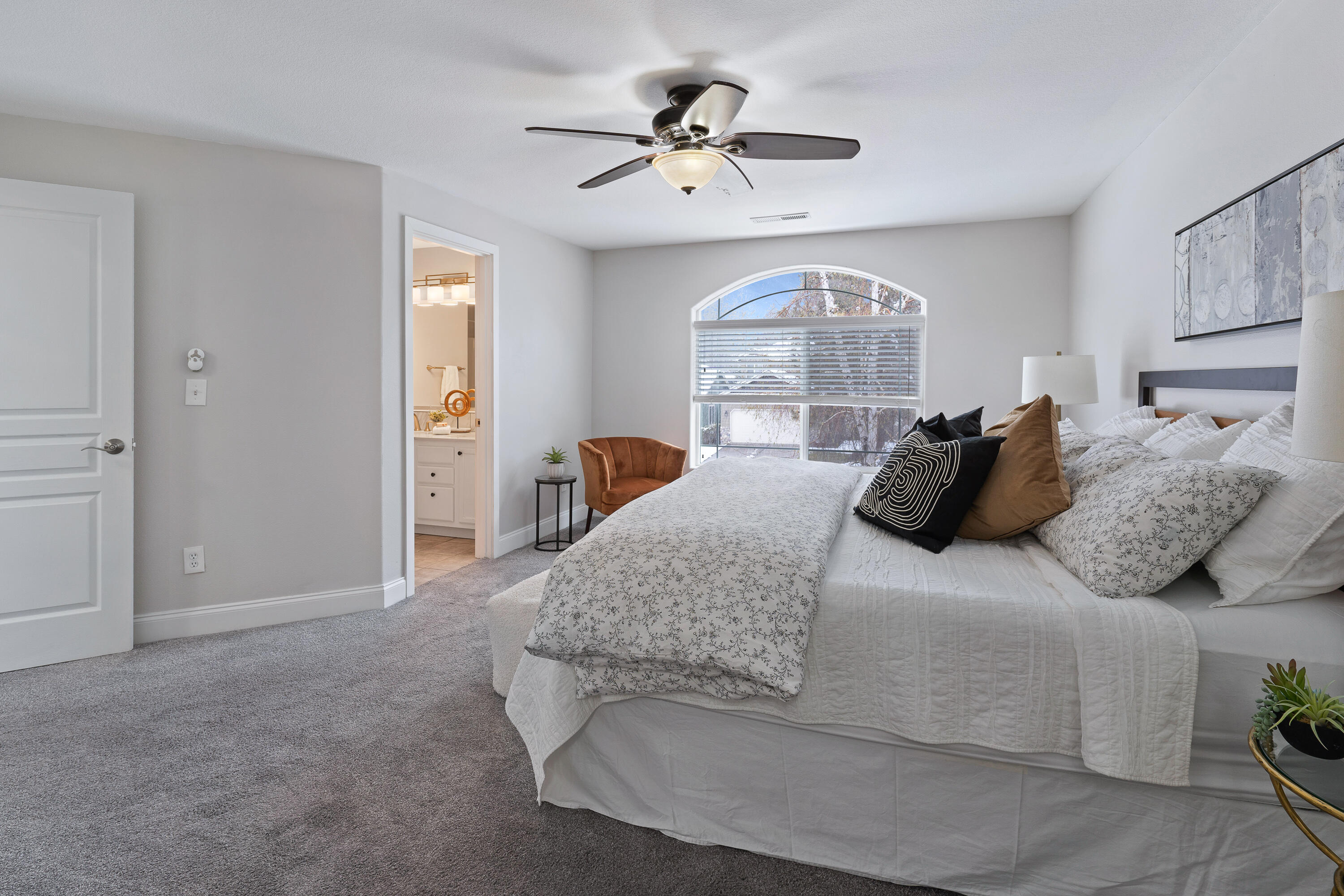 Lavacrest - Residential