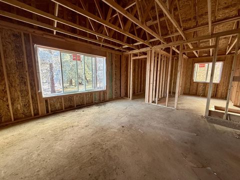 Tiny photo for 61437 SE Daybreak Court #Lot 9, Bend, OR 97702 (MLS # 220213962)