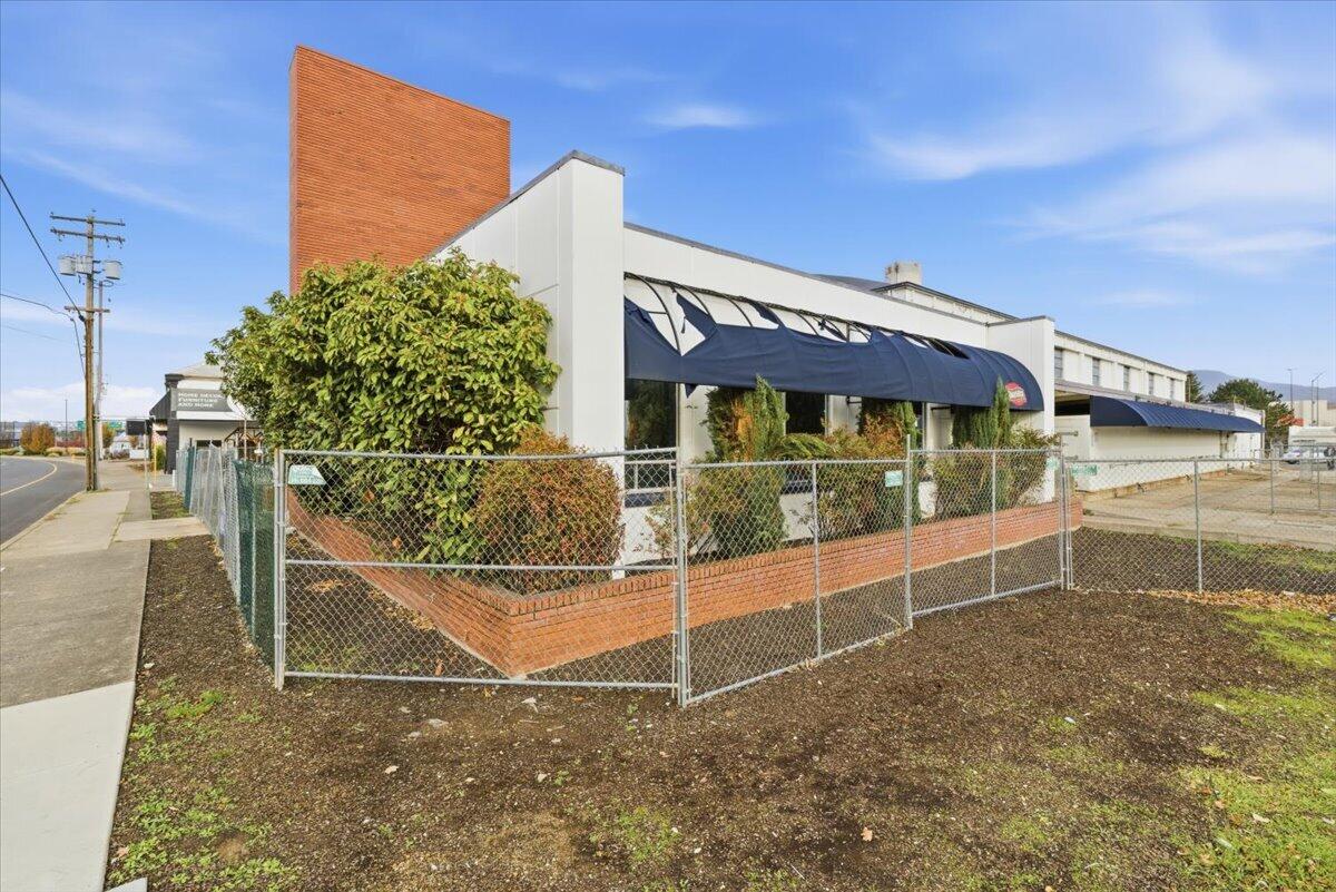 N/A - Commercial Sale