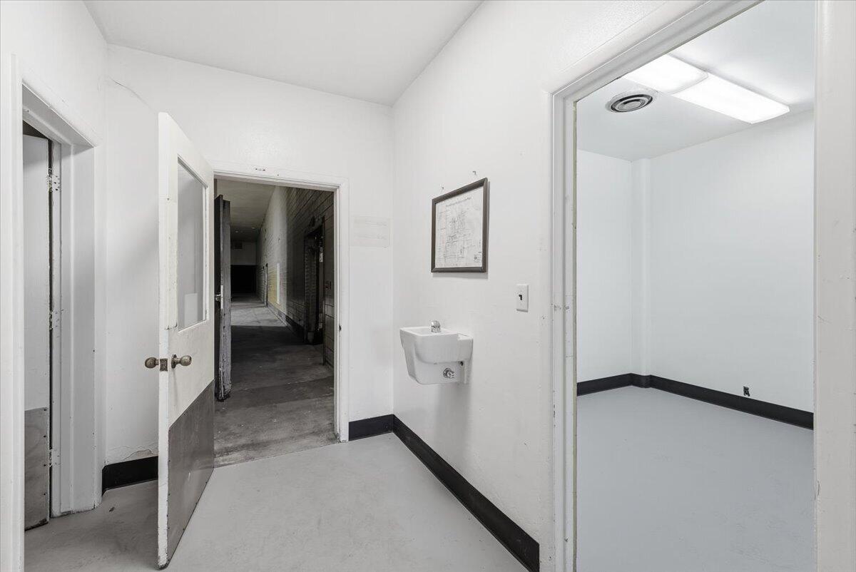 N/A - Commercial Sale