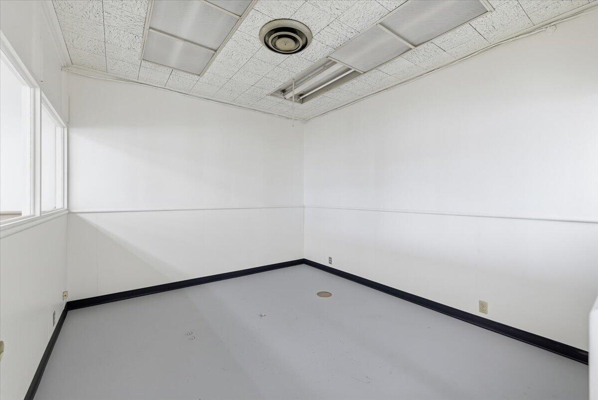 N/A - Commercial Sale