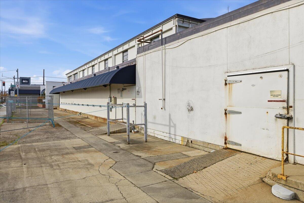 N/A - Commercial Sale