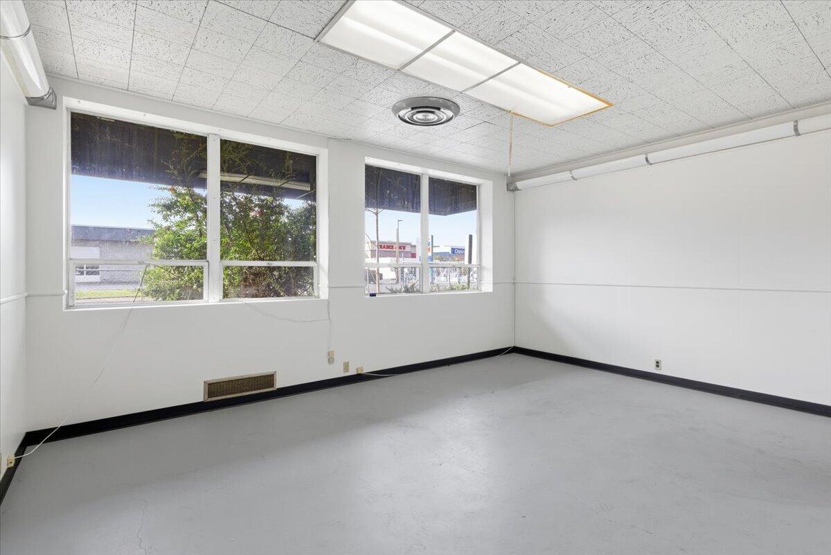 N/A - Commercial Sale