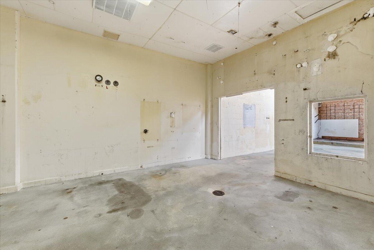 N/A - Commercial Sale