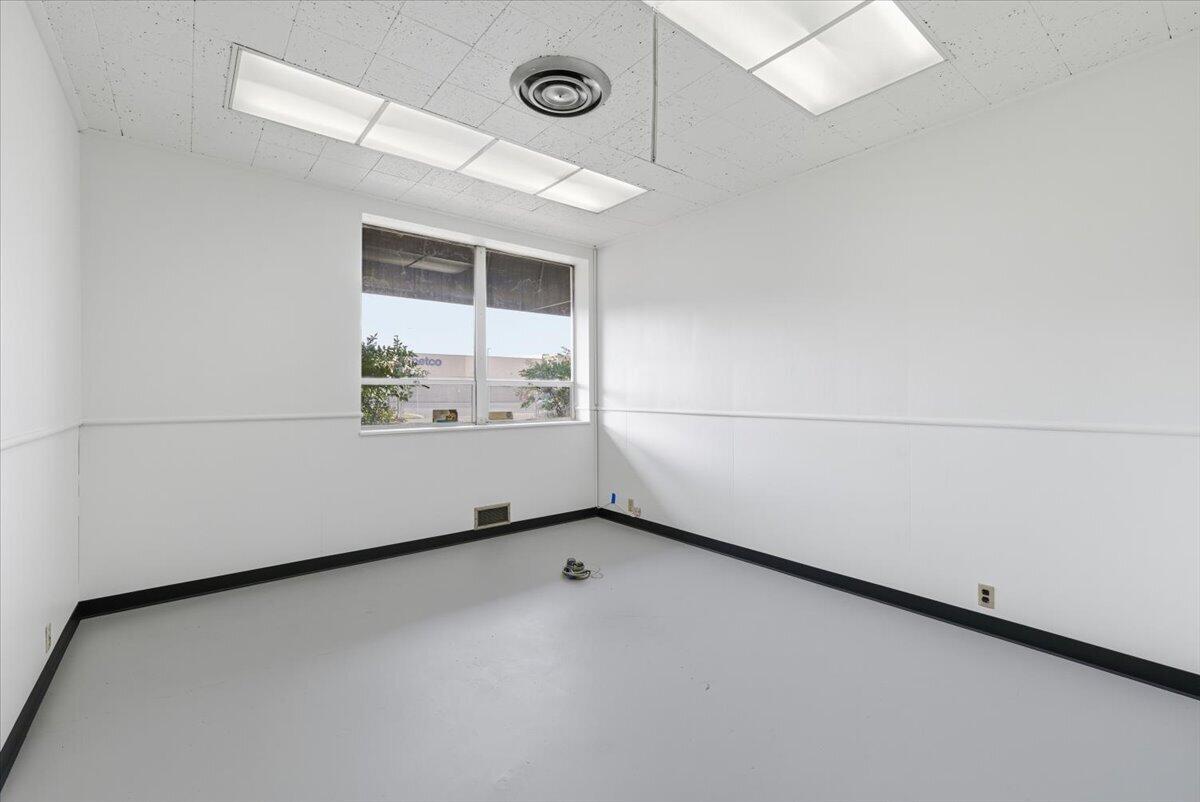 N/A - Commercial Sale