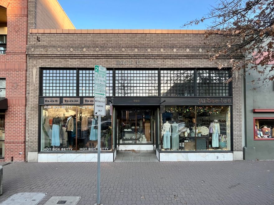 Fantastic location on Wall Street in the heart of Downtown Bend. This building was extensively remodeled (Portion fronting Wall St,) in 2004, with new construction of portion fronting Brooks St. Hard to find quality investment building with 6 long term tenants. 100% leased NNN investment property. Please call listing agents with any question or to schedule a tour. Listing agent is part owner.