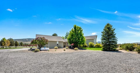 Tiny photo for 8341 SW Copley Road, Powell Butte, OR 97753 (MLS # 220222630)