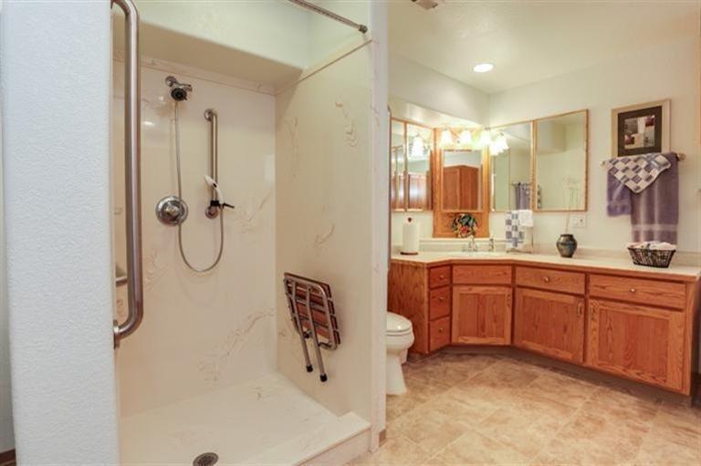 Suncrest Estates - Residential