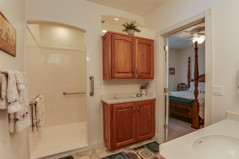 Suncrest Estates - Residential