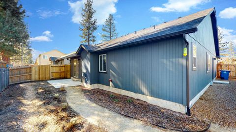 Tiny photo for 680 McKinney Ranch Road, Sisters, OR 97759 (MLS # 220219315)
