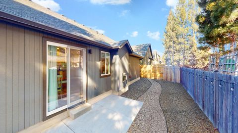 Tiny photo for 680 McKinney Ranch Road, Sisters, OR 97759 (MLS # 220219315)