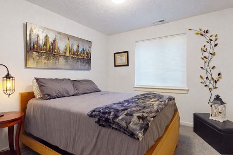 Tiny photo for 680 McKinney Ranch Road, Sisters, OR 97759 (MLS # 220219315)