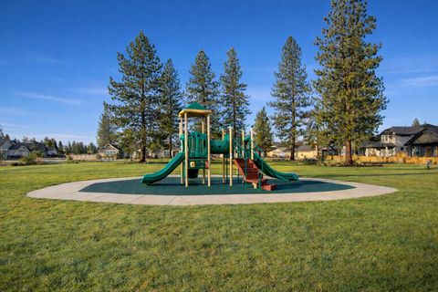 Tiny photo for 680 McKinney Ranch Road, Sisters, OR 97759 (MLS # 220219315)