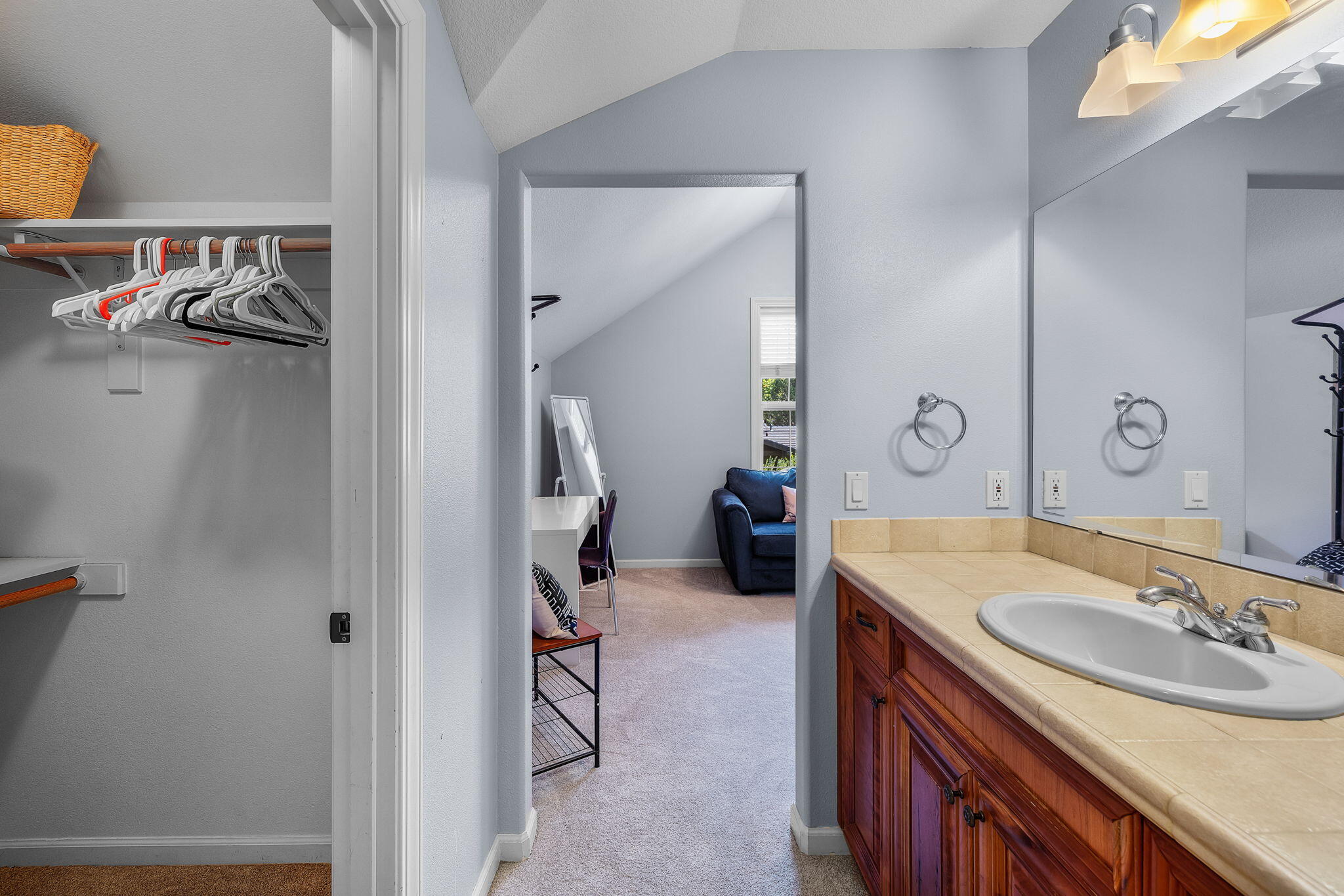 Broken Top - Residential