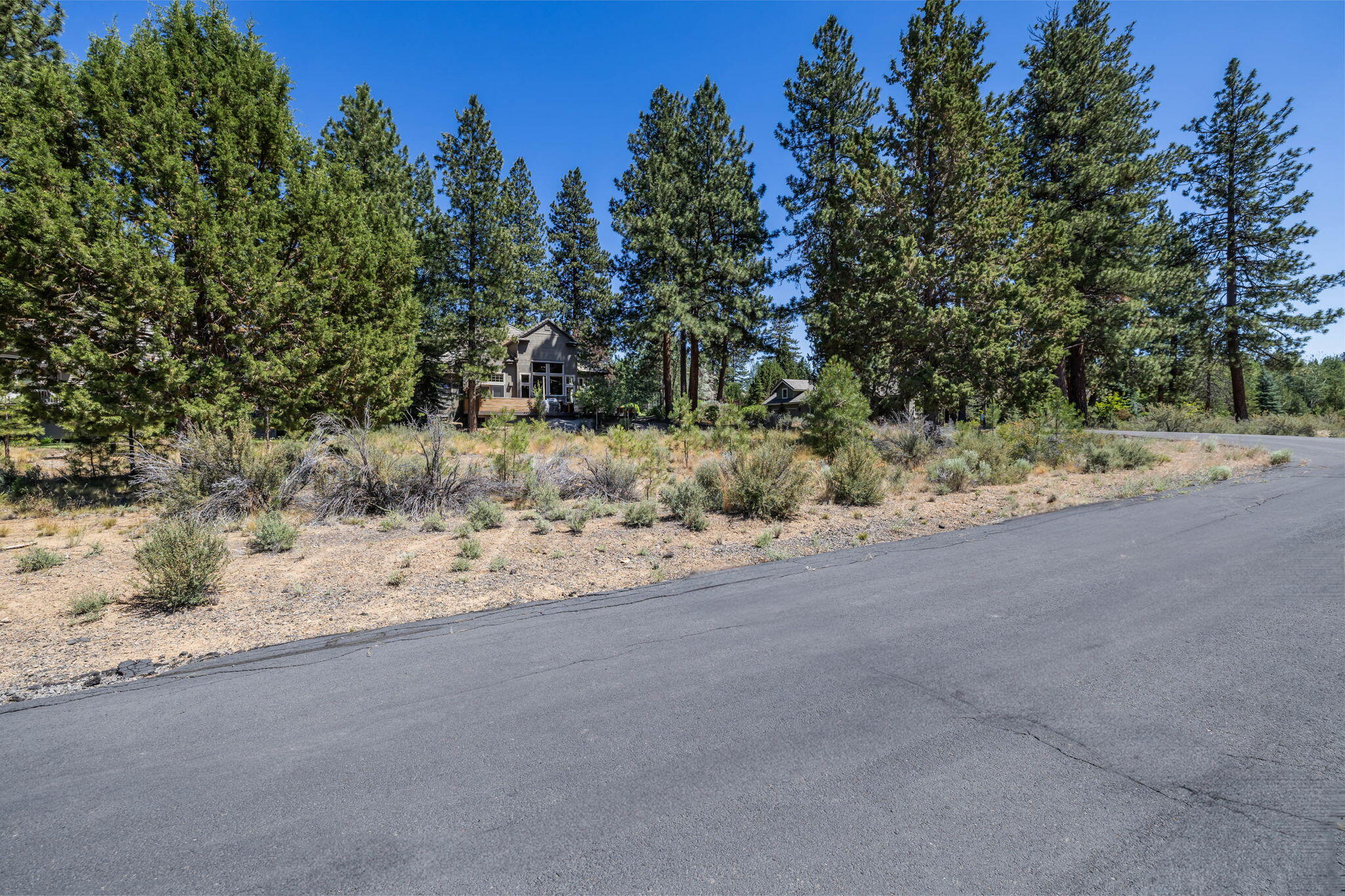 Broken Top - Residential