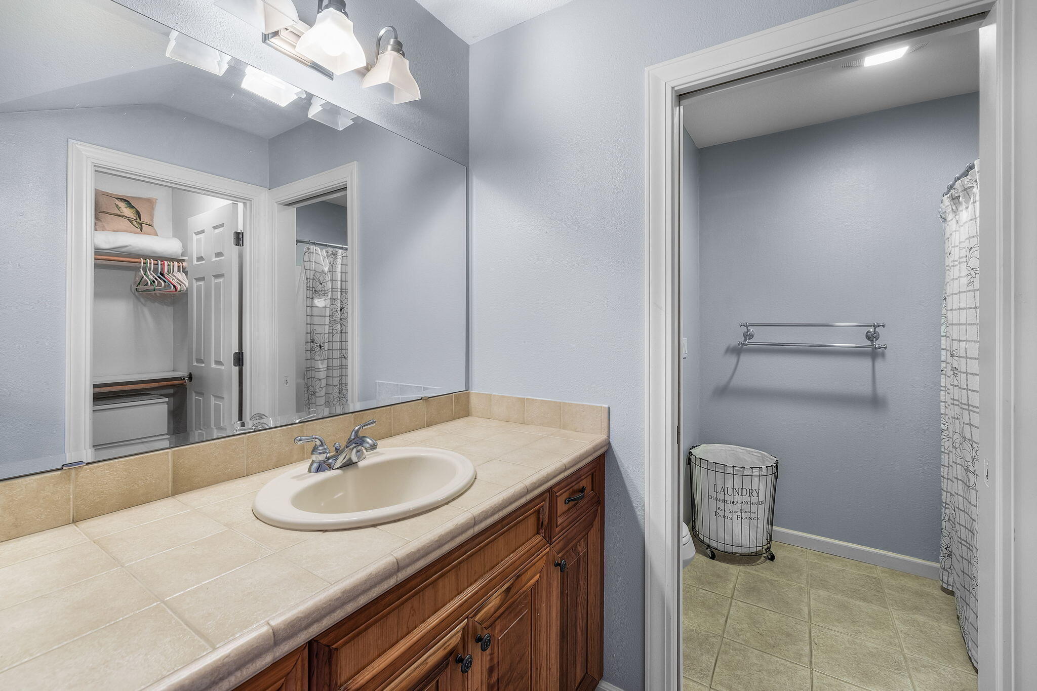 Broken Top - Residential