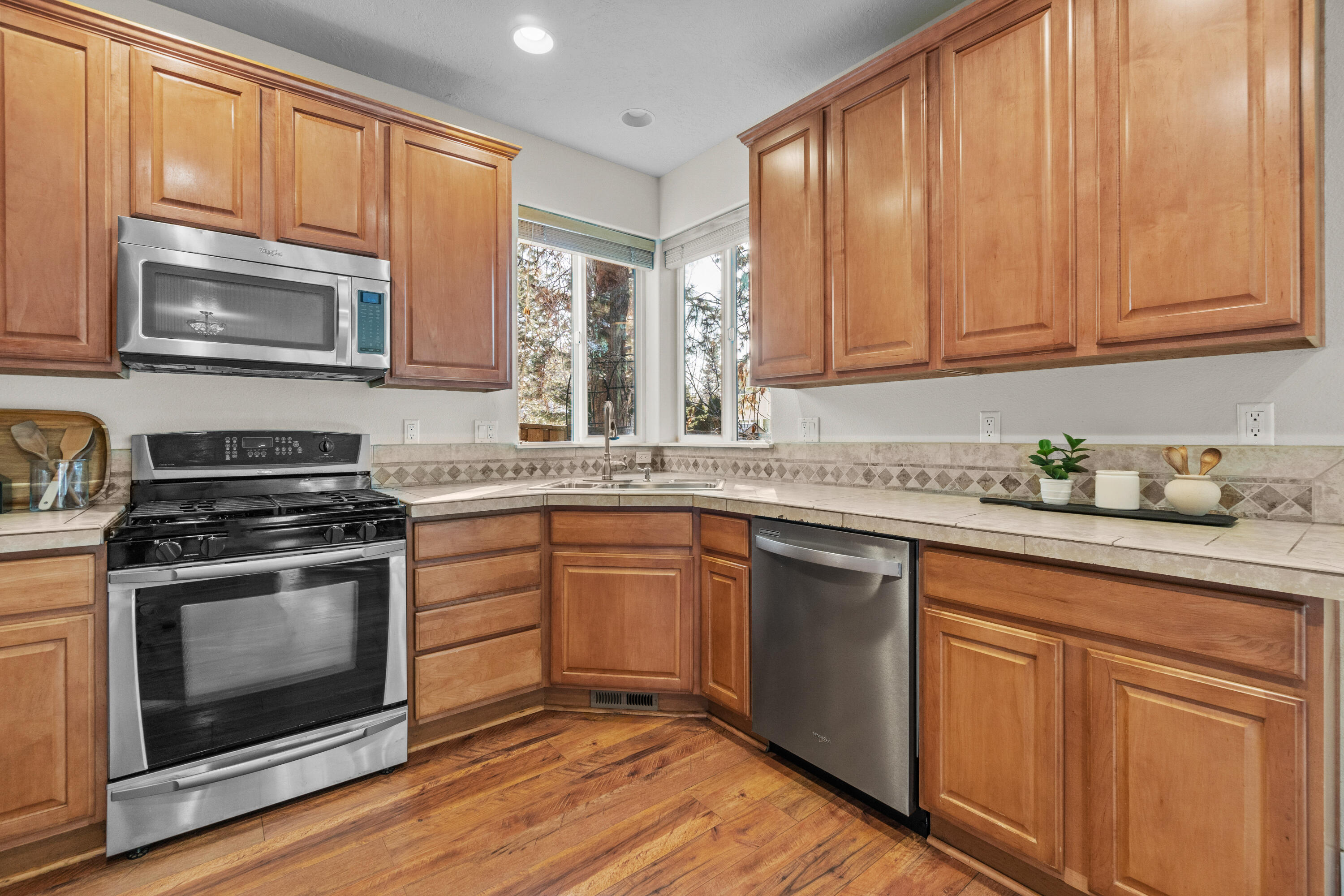 River Canyon Estates - Residential