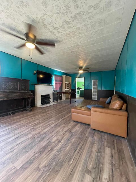 Tiny photo for 1512 Summers Lane, Klamath Falls, OR 97603 (MLS # 220212952)