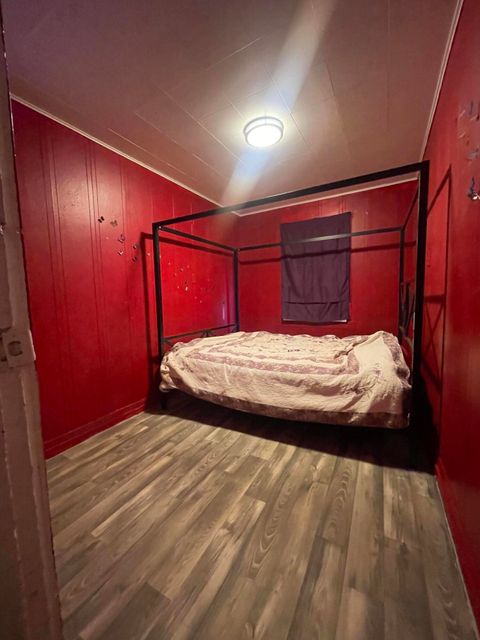 Tiny photo for 1512 Summers Lane, Klamath Falls, OR 97603 (MLS # 220212952)