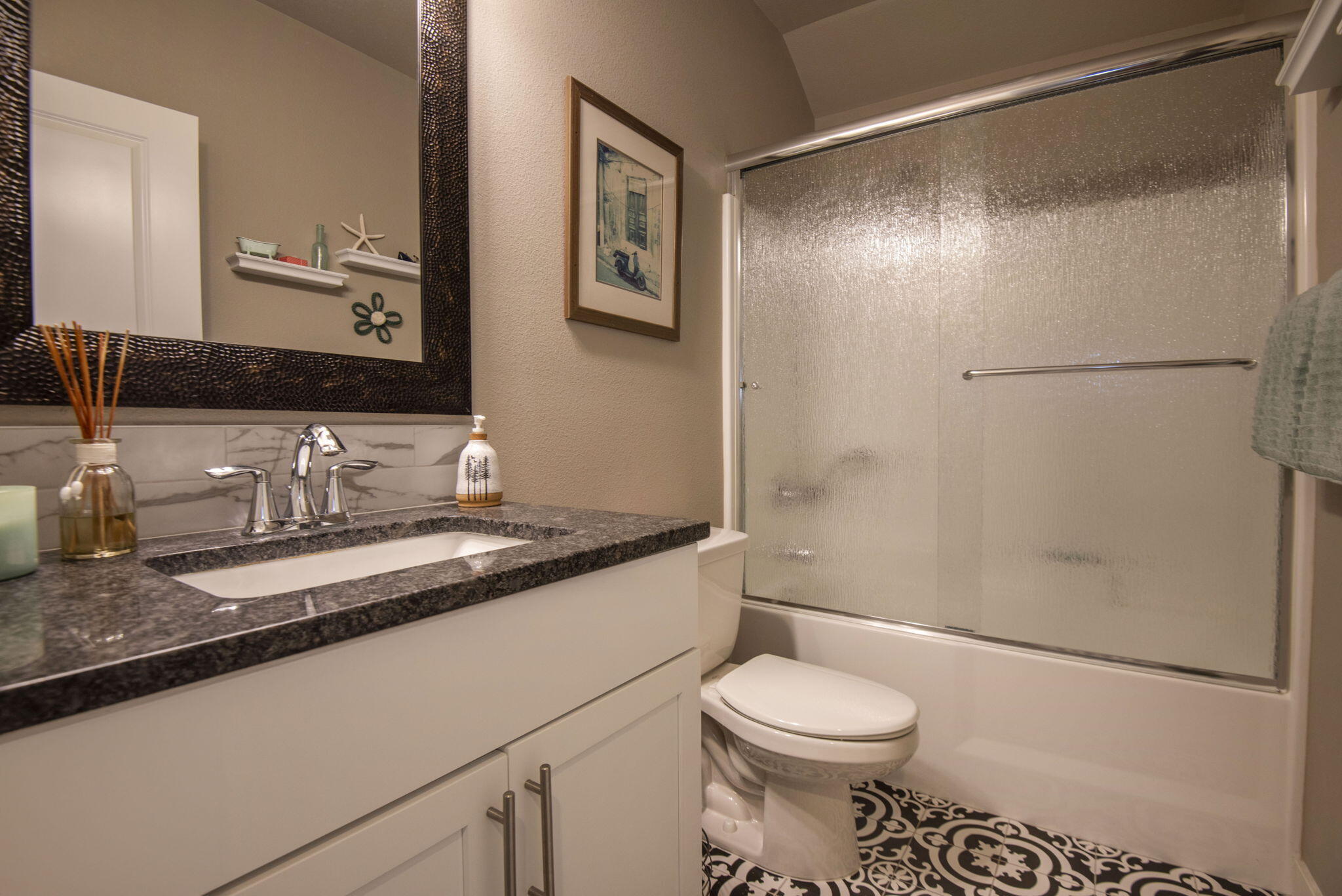 Mckenzie Meadow Vill - Residential