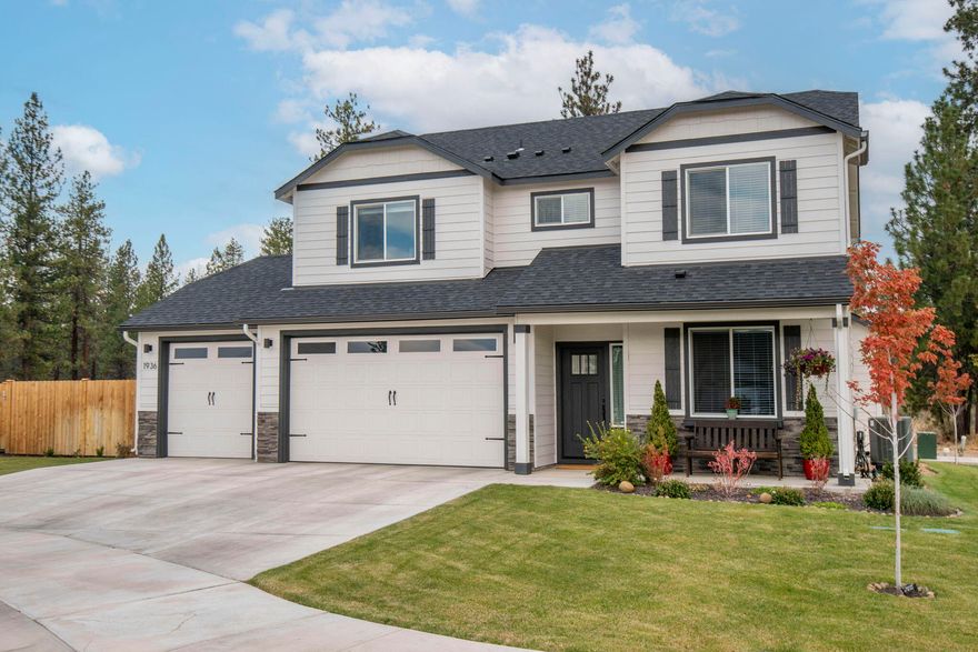 Beautiful home located on large corner lot of a Cul-De-Sac with great Cascade Mountains view. Home also backs up to wooded area. This home is in excellent conditions with plenty of upgrades. Kitchen has granite countertops and is open to eating area and great room. Downstairs 5th bedroom could be Den/Office. Large back patio boasts pergola and BBQ area with built-in counter space. Hot tub is enclosed in Trex decking platform with sitting area and steps. Perfect for entertaining. Third car garage provides ample storage space for your extra toys. Currently offers wine cellar built in the back of the third car space.