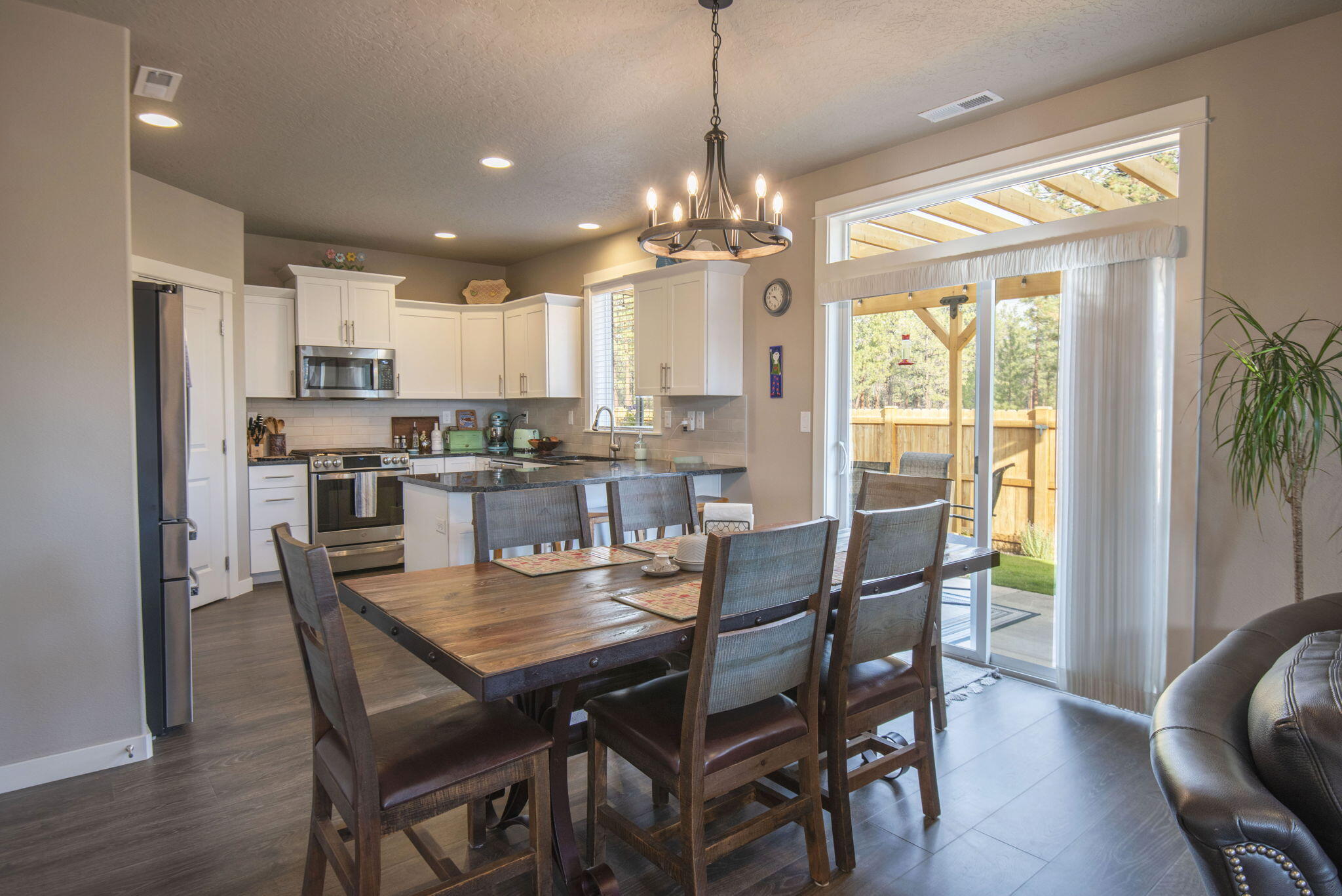 Mckenzie Meadow Vill - Residential